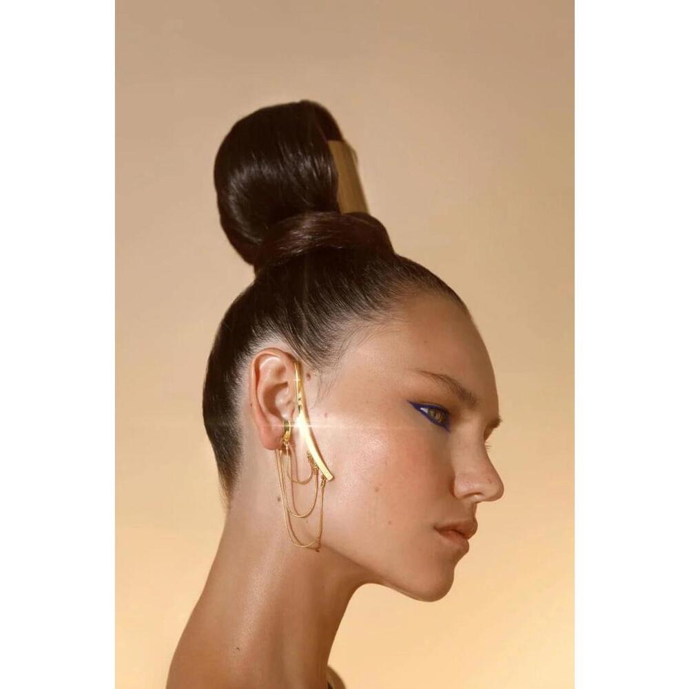 MAM Viv Ear Cuff In 18K Gold Finish 9, $212 Retail , New in Box